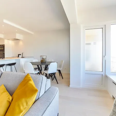 Lecomte - The Shoreline Waves 125 Ostend