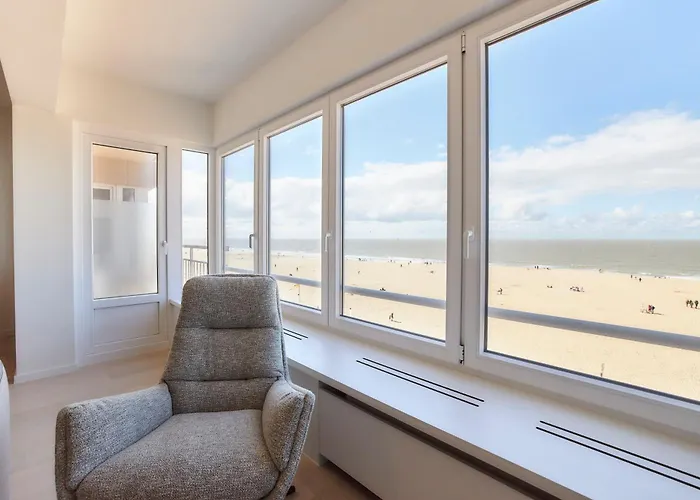 Lecomte - The Shoreline Waves 125