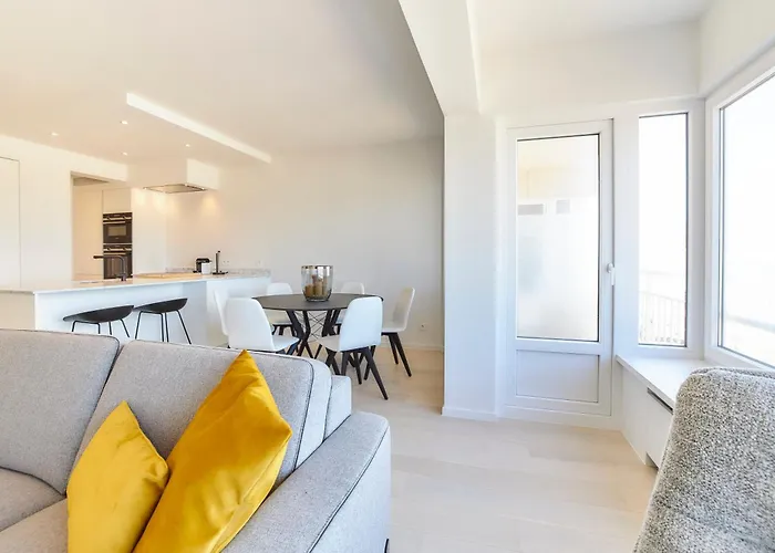 Lecomte - The Shoreline Waves 125 Ostende