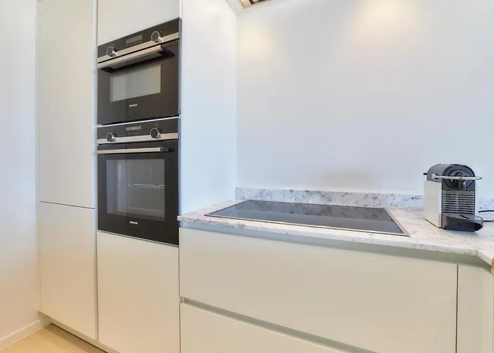 Apartment Lecomte - The Shoreline Waves 125